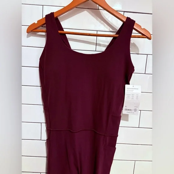 New $129 Athleta Salutation 7/8 Bodysuit Spiced Cabernet Red L - Picture 8 of 9